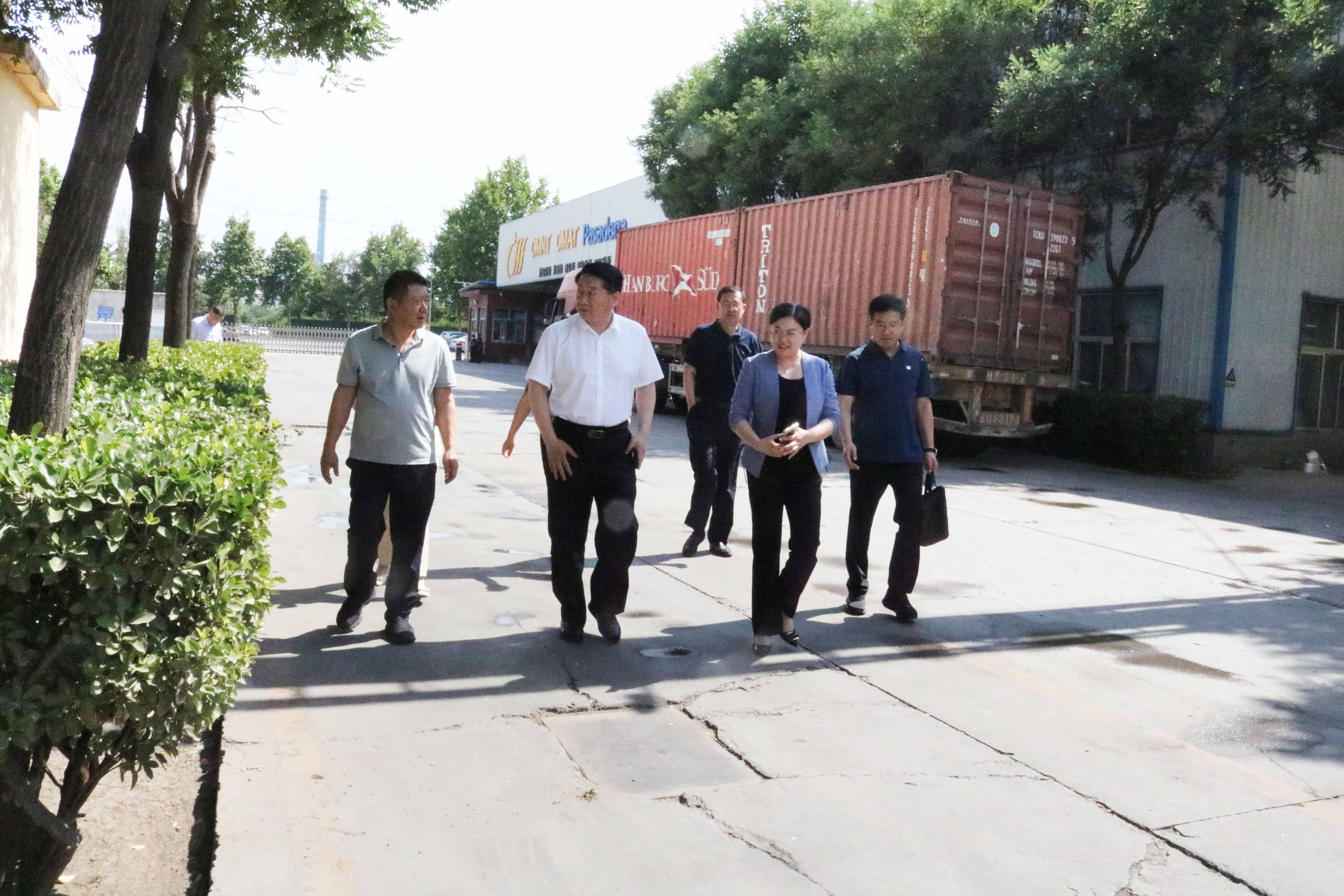 1686014043172502.jpg IMG_5977.jpg